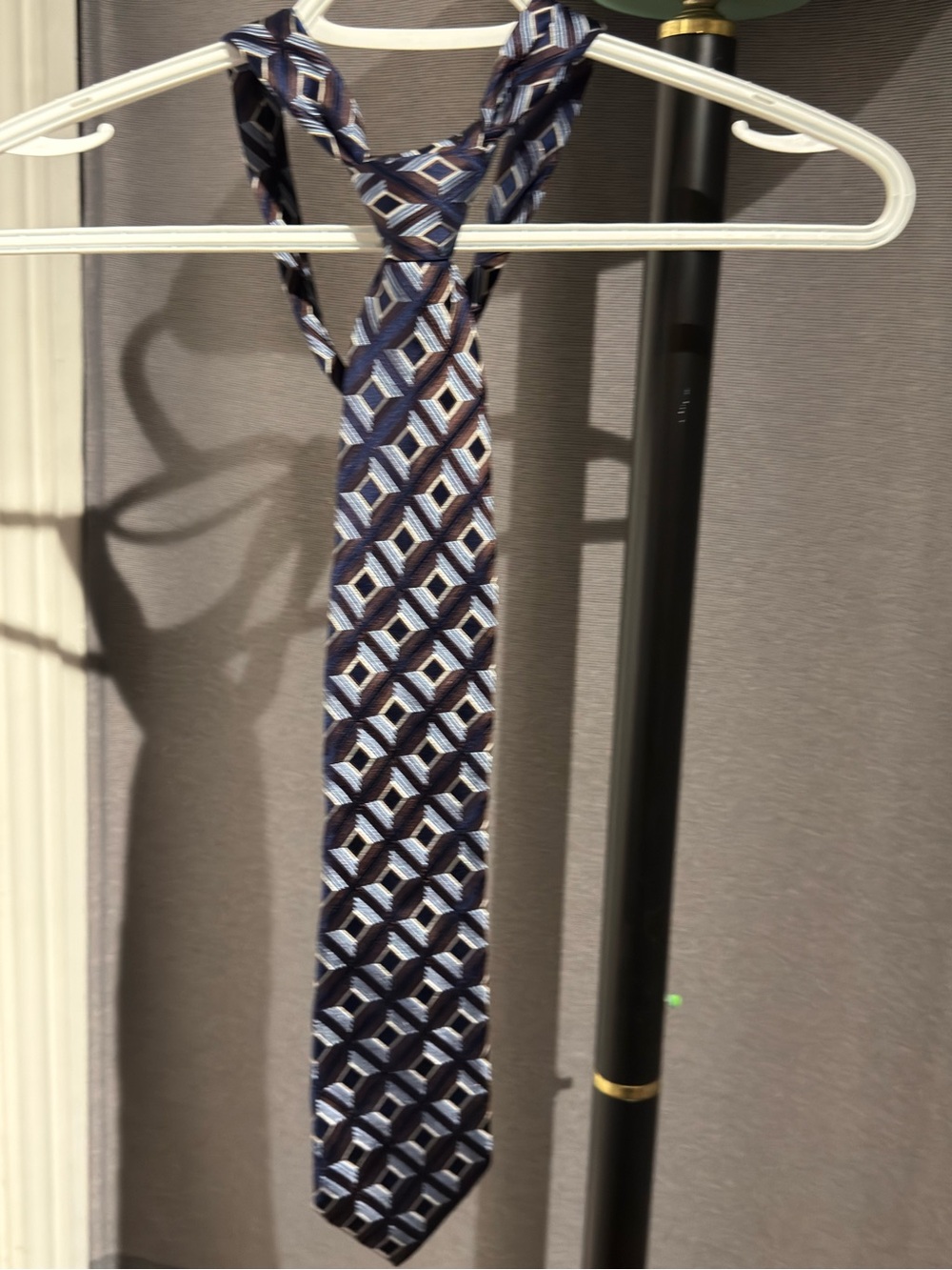 Men's Geometric Navy and Light Blue Patterned Tie